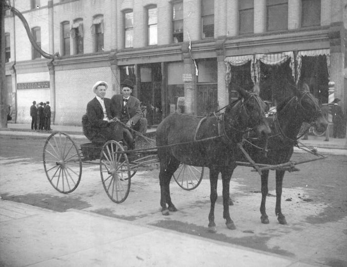 http_chronicle.tadl.org_history_import_Images_001_100509211001